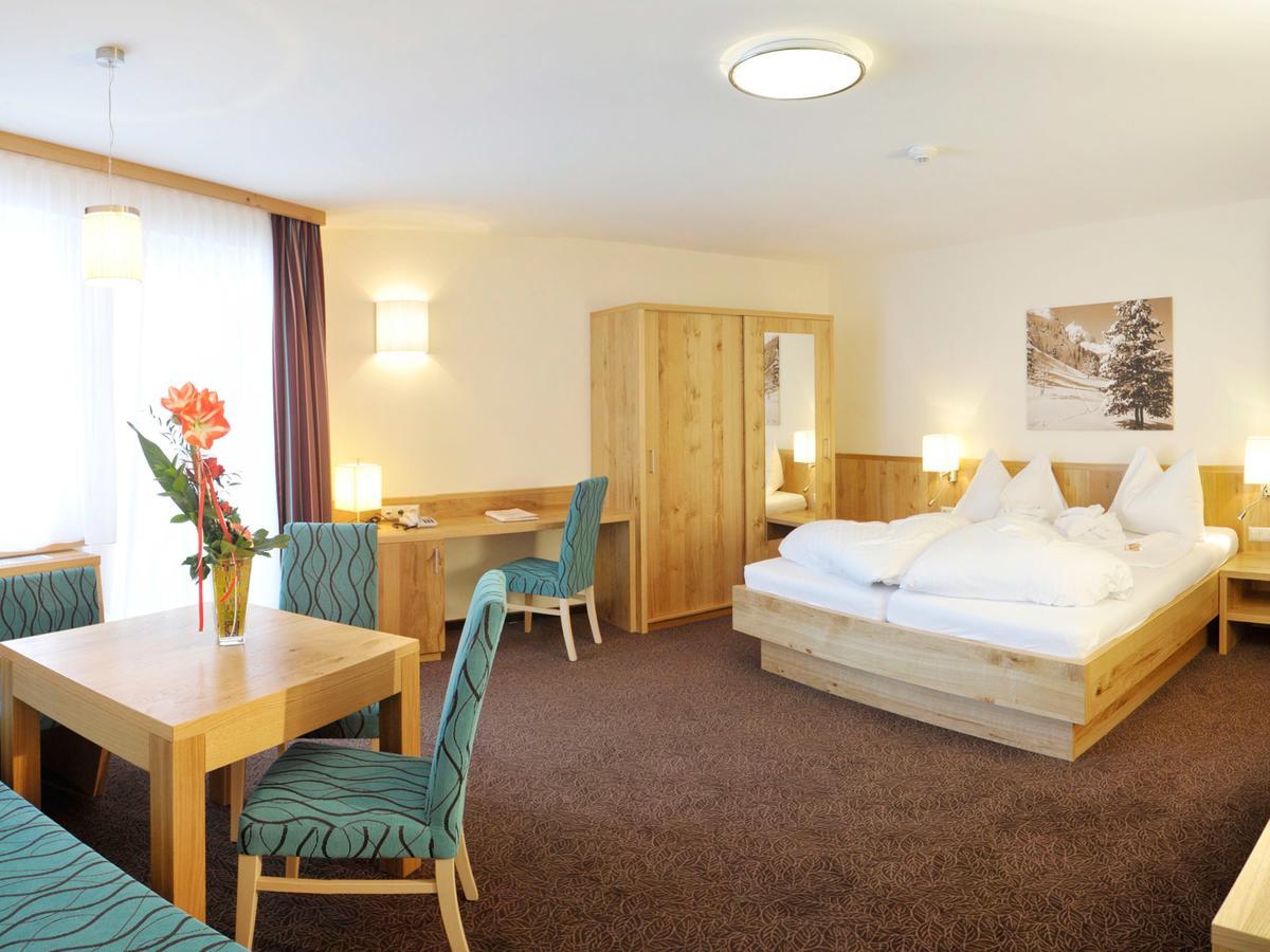 Panoramahotel Guertl Хаус-им-Энншталь Экстерьер фото